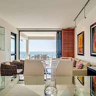 Private Holiday Apartment w Pool and Views Bali E