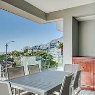 Private Holiday Apartment w Pool and Views Bali E