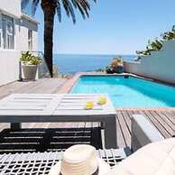 Beachy Apartment w Pool Ocean Views Beach Steps