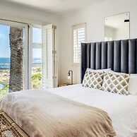 Beachy Apartment w Pool Ocean Views Beach Steps