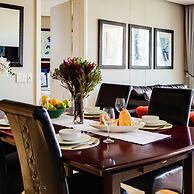 Simplistic Elegance at Altmore 203