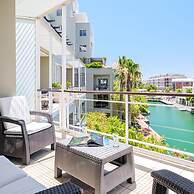 Simplistic Elegance at Altmore 203