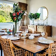 Escape to Exquisite Ellesmere 401
