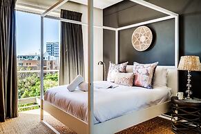 Escape to Exquisite Ellesmere 401