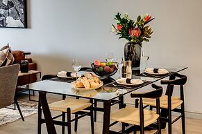 Cape Towns Charming Seaside Avaya Apartment