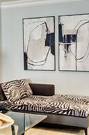 Cape Towns Charming Seaside Avaya Apartment