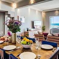 Picturesque Seaside Haven Aretzi