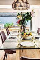 Tranquil Escape in Sea Point Aureto