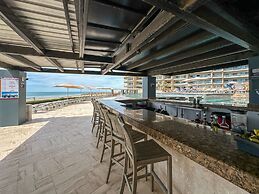 Has it all Beachfront Retreat With Stunning Views