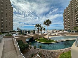 Has it all Beachfront Retreat With Stunning Views