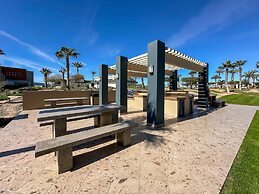 Has it all Beachfront Retreat With Stunning Views