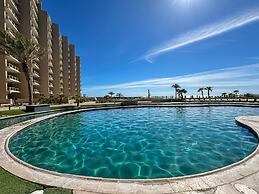 Sandy Beach 2BR Beachfront Getaway