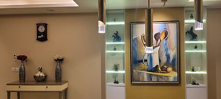 Goldcrest Luxury Apartments