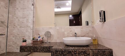 Goldcrest Luxury Apartments
