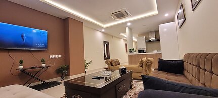 Goldcrest Luxury Apartments