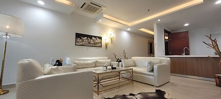Goldcrest Luxury Apartments