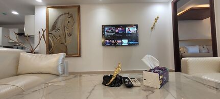 Goldcrest Luxury Apartments