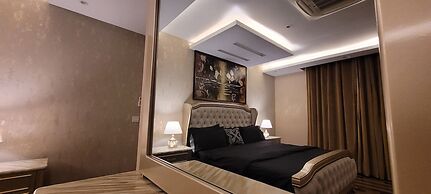 Goldcrest Luxury Apartments