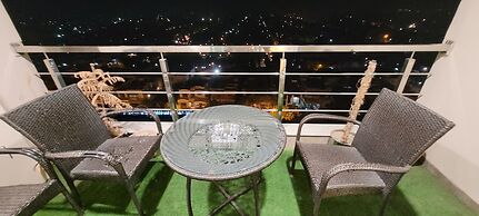 Goldcrest Luxury Apartments