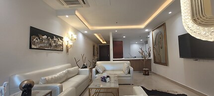 Goldcrest Luxury Apartments