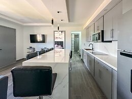 Urban Oasis Apartment 3
