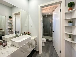 Urban Oasis Apartment 2