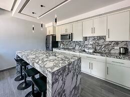 Urban Oasis Apartment 2