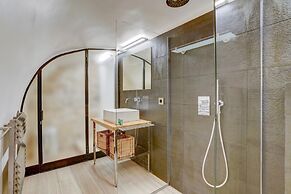 Jardin Priv Gorgeous 3 Bed House in Le Marais