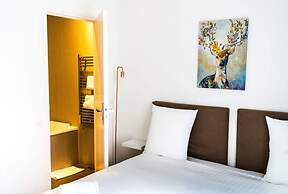 Opera Grey I Trendy 2 Bed Apt in Paris