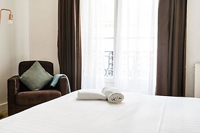 Opera Grey I Trendy 2 Bed Apt in Paris