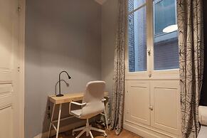 Chic Grenelle 3 Bedroom Apartment in Paris