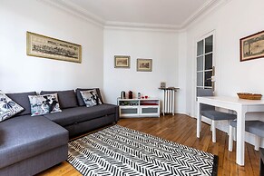 Zola Riverview Great 2 Bedroom in Paris