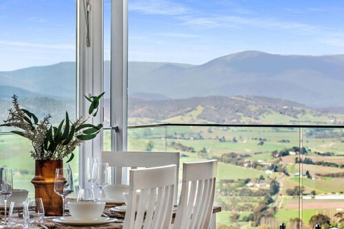 Skyline Views Yarra Valley s Elevated Escape