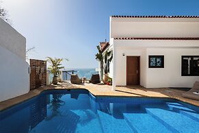 Bahía Apartments