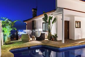 Bahía Apartments