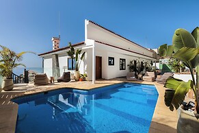 Bahía Apartments