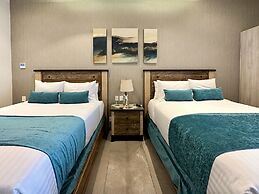 Beachtop Haven 2BR Condo at Iconic Sandy Beach