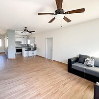 Sleek Downtown Escape With Private Parking
