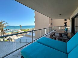 3BR Gem at Sandy Beach Area