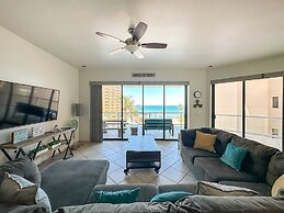 3BR Gem at Sandy Beach Area