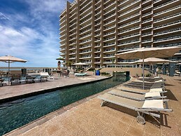 3BR Gem at Sandy Beach Area