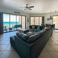 3BR Gem at Sandy Beach Area