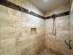 3BR Gem at Sandy Beach Area