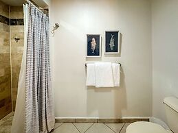 3BR Gem at Sandy Beach Area