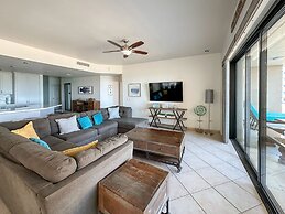 3BR Gem at Sandy Beach Area