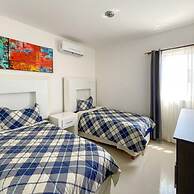 Prime Location House at Cerritos Great Price
