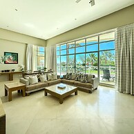 Splash Into Style Ground Floor Poolside Condo