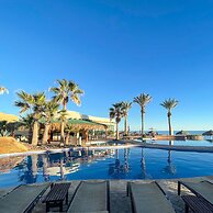 Splash Into Style Ground Floor Poolside Condo