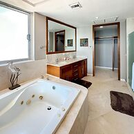 A Vista Into Tranquility Your 10th-floor Escape