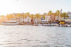 Unik Vacation Harbour